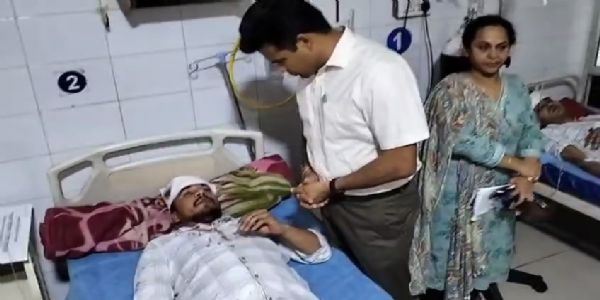 एंबुलेंस को ट्रेलर ने मारी टक्कर, रक्तदान शिविर में जा रहे नो चिकित्साकर्मी घायल