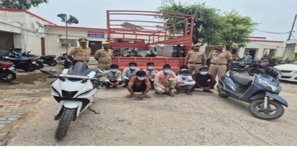 हाईवे से मेटल क्रैश बैरियर चुराने वाले गैंग का पर्दाफाश, 09 चोर गिरफ्तार, ट्रक समेत चोरी का पूरा माल बरामद