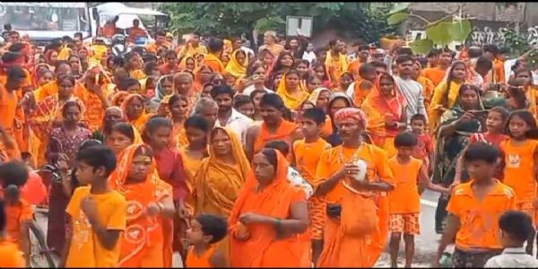 सावन की तीसरी सोमवारी पर कोटेश्वरनाथ धाम में हजारों श्रद्धालुओं ने किया जलाभिषेक