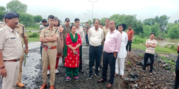 राजगढ़ःअतिवर्षा के चलते प्रशासन अलर्ट, जलभराव क्षेत्रों का किया निरीक्षण