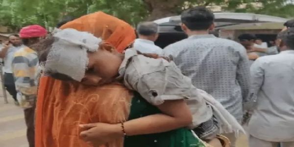 जोधपुर रोड पर बोलेरो पलटी, 15 से ज्यादा लोग घायल