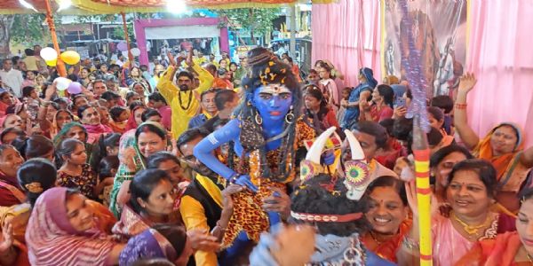 धमतरी : शिव की बरात में श्रध्दालुओं का दिखा उत्साह