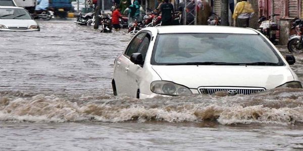 पाकिस्तान में मानसून की मार, अब तक 279 लोगों की मौत