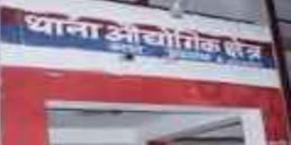 प्रयागराज: रेलवे ट्रैक पर मिला किसान का शव