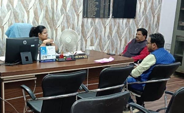 हाथियों और बारिश से ध्वस्त मकानों का मुआवजा शीघ्र से सरकार: कोचे मुंडा
