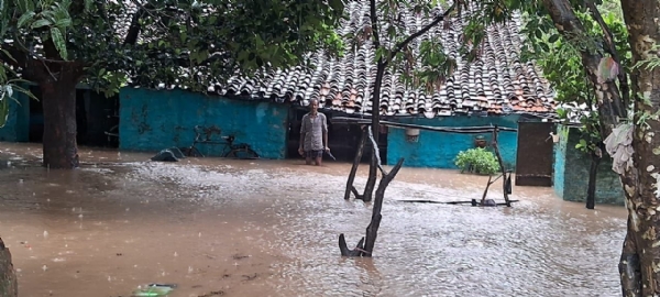 दमोह-ब्यारमा नदी में भारी उफान,क्षेत्र में अनेक ग्राम बाढ की चपेट में आये