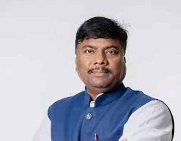 वन मंत्री  केदार कश्यप