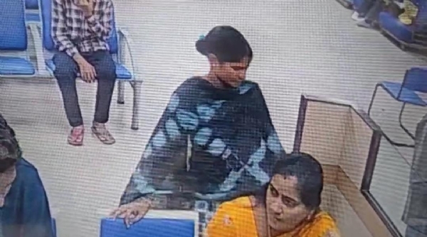 कोरबा :बैंक में चालबाजी: महिला के पर्स से 40 हजार रुपये पार