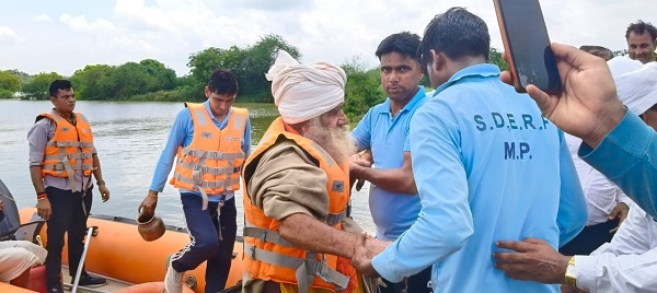 भिंड : सिंध नदी का जलस्तर खतरे के निशान से ऊपर, एक युवक पानी में बहा