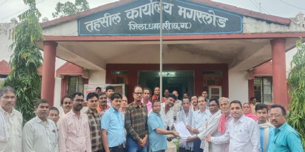 धमतरी :शराब दुकान को भैसमुण्डी में स्थानांतरित करने से भड़के ग्रामीण