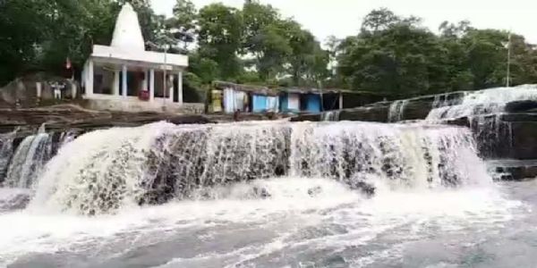 नरहरा धाम में बढ़ाई जाएगी पर्यटकों की सुरक्षा