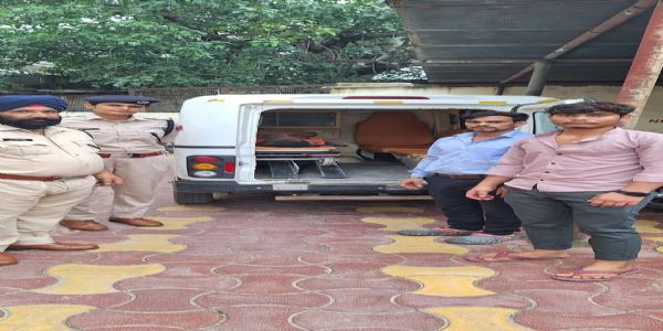 ऑपरेशन डिग्निटी” के तहत बुजुर्ग को पहुँचाया गया “अपना घर”