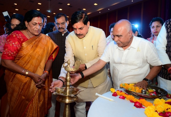 महिला मोर्चा द्वारा आयोजित ‘‘महिला मॉक पार्लियामेंट’’ का शुभारंभ