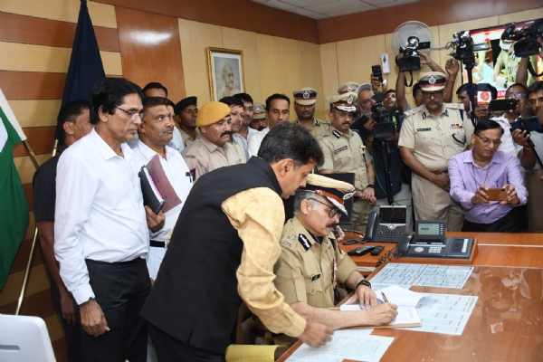 आईपीएस राजीव कुमार शर्मा ने संभाला पुलिस महानिदेशक का कार्यभार