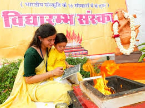 मुरली मनोहर जी मंदिर में विद्यारंभ संस्कार महोत्सव छह को