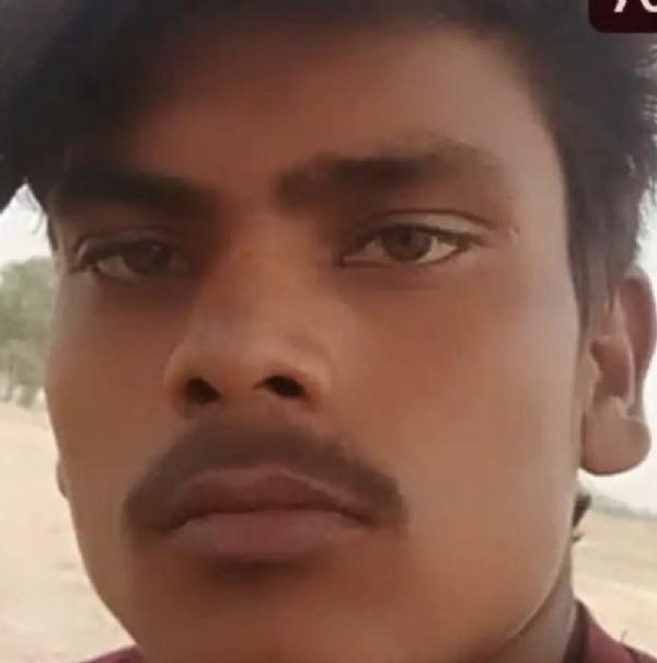 ट्रेन से गिरकर युवक की मौत