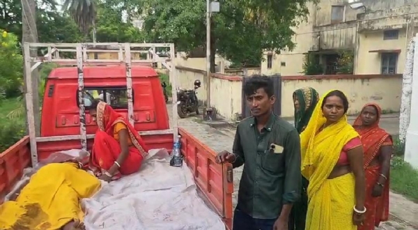 मृतक के परिजन