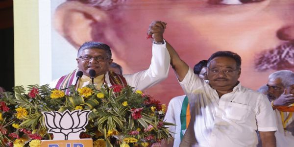 बंगाल भाजपा का अध्यक्ष बनते ही शमिक ने भरी तृणमूल के 