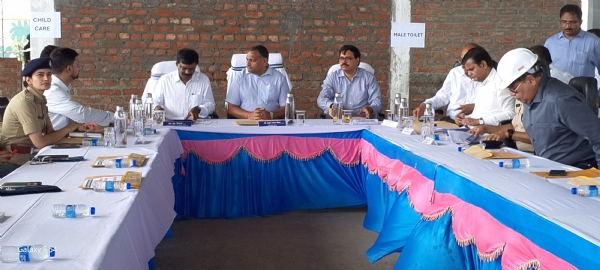 बैठक कीतस्वीरबैठक की तस्वीर