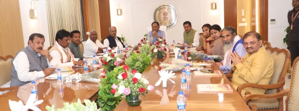 छत्तीसगढ़ सदन में मुख्यमंत्री साय की सांसदों संग सौजन्य भेंट, रात्रि भोज में हुई सार्थक चर्चा