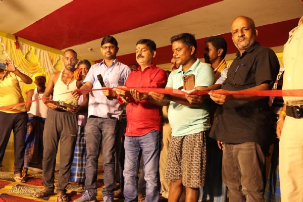 कार्यक्रम के दौरान विधायक एवं अन्य