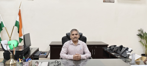 मुरादाबाद रेल मंडल के नए मॉडल रेल प्रबंधक संग्रह मौर्य।