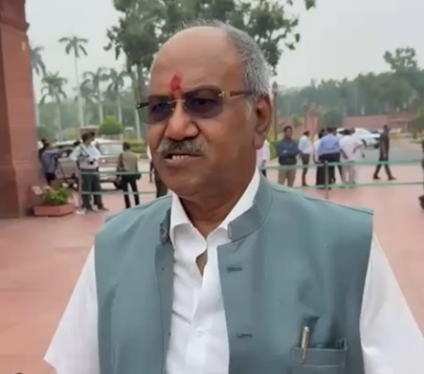 रायपुर सांसद बृजमोहन अग्रवाल