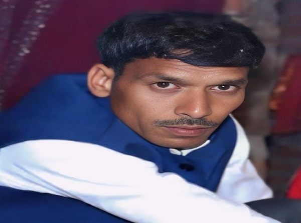 मृतक राजू की फाइल फोटो