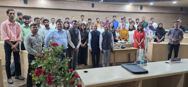 आईसीएआई की कार्यशाला में मौजूद लोग