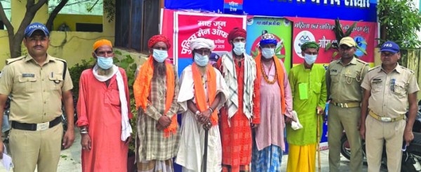 पुलिस गिरफ्त में आरोपित