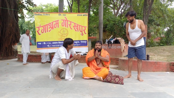 मुंशी प्रेमचंद पार्क में नाटक सवा सेर गेहूं का हुआ मंचन*