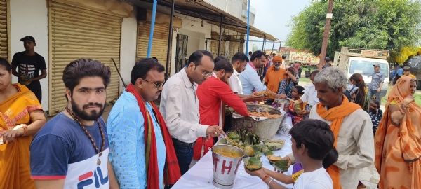 शिव सत्संग मण्डल की भव्य कांवर यात्रा प्रमुख मार्गों से निकाली गई