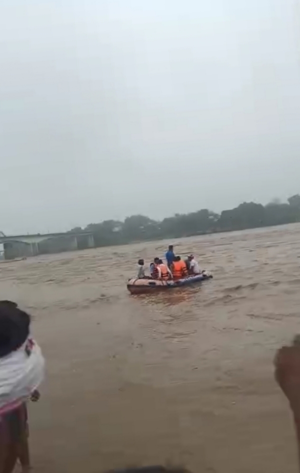 Khojbin karti NDRF team