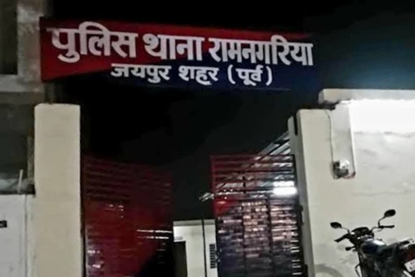 रिटायर्ड कस्टम अधिकारी की गला घोंटकर हत्या