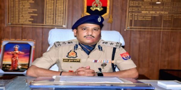 बरेली में उड़ते ड्रोन की खबरें निकली अफवाह, झूठ फैलाने वालों पर होगी सख्त कार्रवाई : डीआईजी