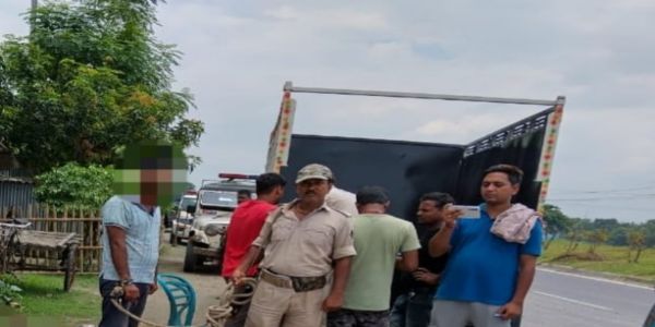 पुलिस कार्रवाई में 400 लीटर विदेशी शराब के साथ एक तस्कर गिरफ्तार