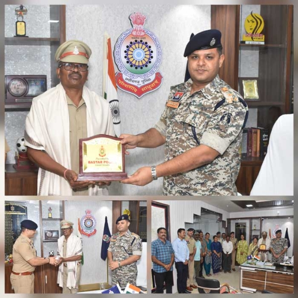 सेवानिवृत हुए पुलिस अधिकारी को पुलिस परिवार ने दी विदाई