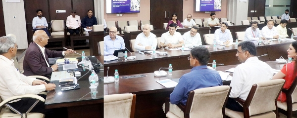 जस्टिस अभय मनोहर सप्रे ने की मुख्य सचिव अनुराग जैन के साथ सड़क सुरक्षा को लेकर बैठक