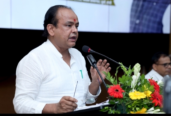 मंत्री की फाइल फोटो