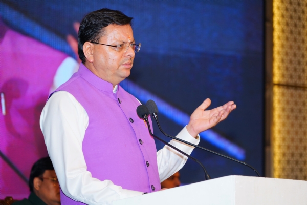 देहरादून में आयोजित नागर विमानन सम्मेलन-2025 में मुख्यमंत्री पुष्कर सिंह धामी प्रतिभाग करते।