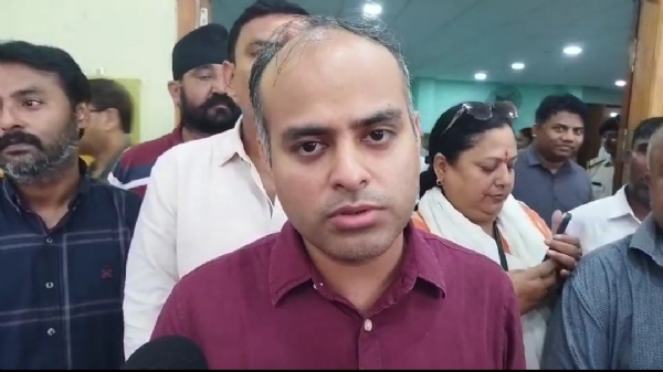 एडीएल स्कूल और उपायुक्त कर्ण सत्यार्थी