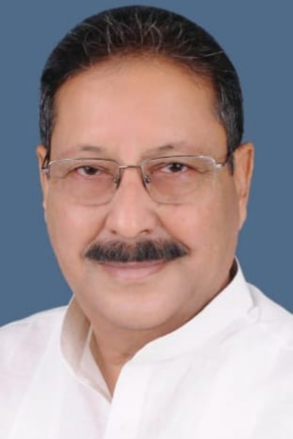 डॉ तारानंद सादा