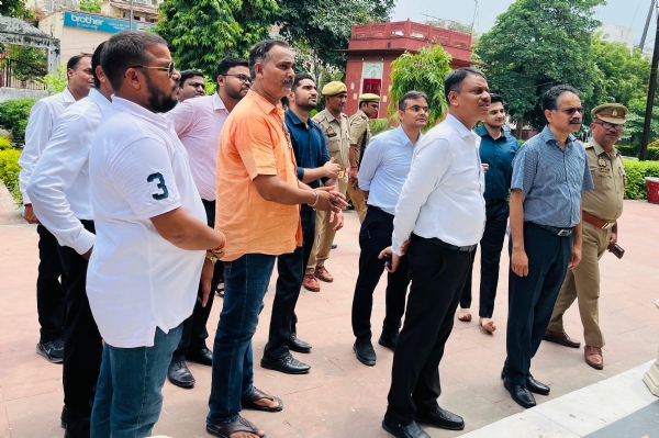 भारत सरकार के अपर सचिव सुभाशीष पांडा की बैठक