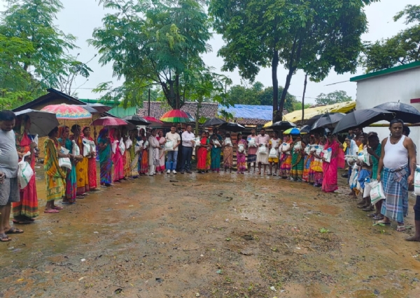 बीज पाने वाले किसान