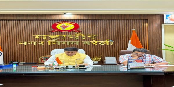 नाथ नगरी में विकास की बयार, नगर निगम ने पास की 103 करोड़ की योजनाएं