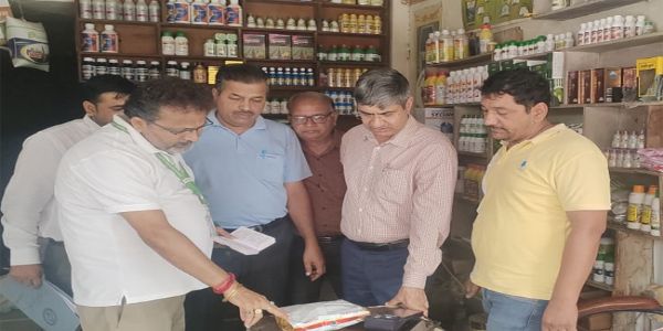 सोनीपत: खाद बीज दुकानों पर छापेमारी, अनियमितता पर दो को नोटिस