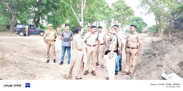 रामनगर पुलिस ने मुठभेड़ में पशु तस्कर को दबोचा,इलाज के लिए भेजा अस्पताल