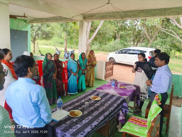 मत्स्य बीज प्रक्षेत्र बसदेई का कलेक्टर ने किया निरीक्षण