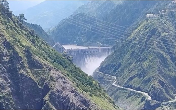 बगलिहार जलविद्युत परियोजना के सभी स्पिलवे गेट खोले गए, आम जनता को नदी के किनारे न जाने की चेतावनी जारी