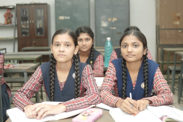 कोरबा : युक्तियुक्त करण से ग्रामीण शिक्षा में आया सकारात्मक बदलाव, विद्यार्थियों में लौटी पढ़ाई की रुचि